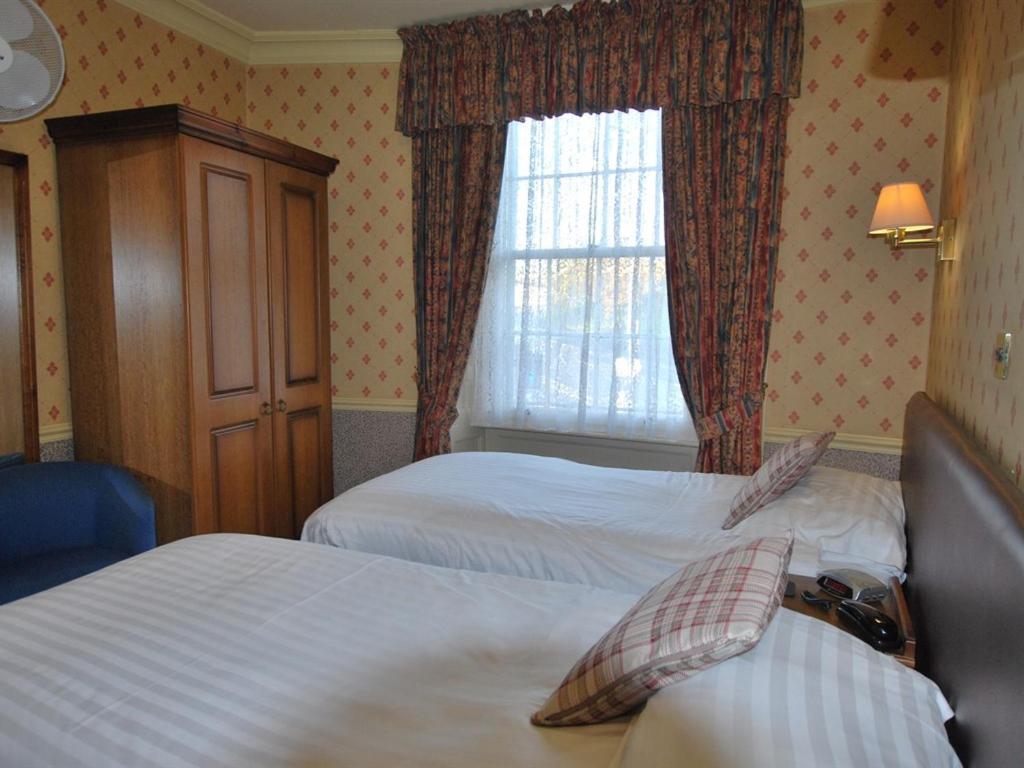 Apartamento The Cross Keys Milnthorpe Exterior foto